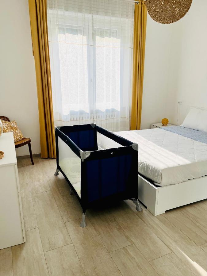 Marina Centro Harbor Apartment Rimini Buitenkant foto